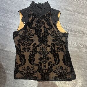 Romeo & Juliet Couture Black Floral Lace Blouse